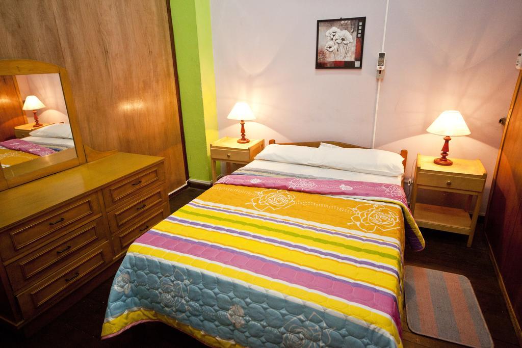 Black Cat Hostel Ασουνσιόν Εξωτερικό φωτογραφία