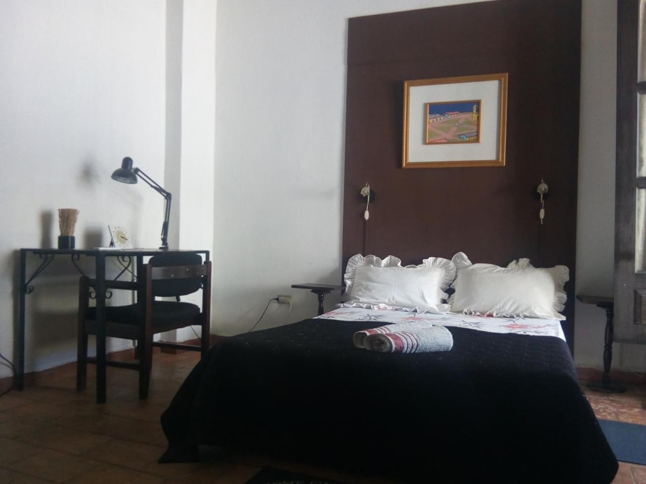 Black Cat Hostel Ασουνσιόν Εξωτερικό φωτογραφία